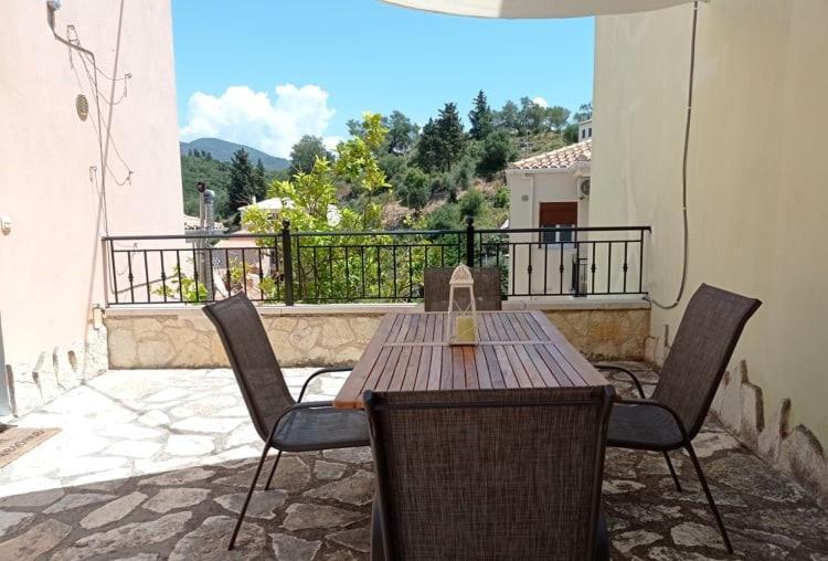 Hermes Holiday Home In The Port Of Sivota Экстерьер фото